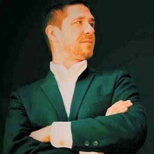 Meet your Posher, Bobby